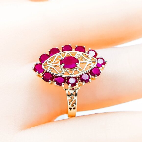 Vintage 14K Yellow Gold Natural Ruby July Birthday Romantic Statement Ring Size - Picture 4 of 5